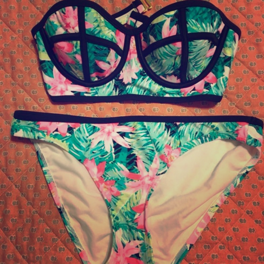 Floral Bikini Set